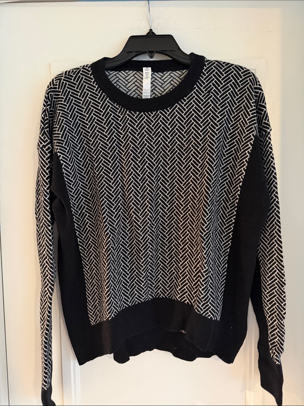 lululemon athletica Black and White Patterned Crewneck Sweater